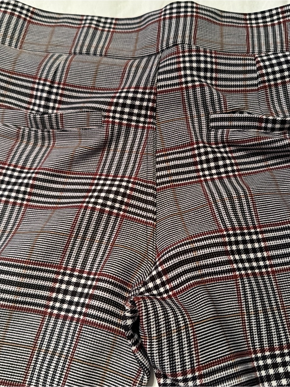 pants - Picture 2 of 4